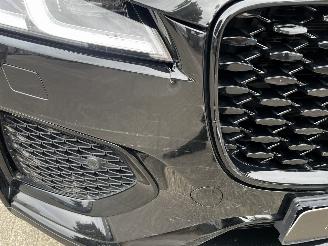 Jaguar F-Pace 2.0i P400E AWD R- DYNAMIC / BLACK STYL picture 7
