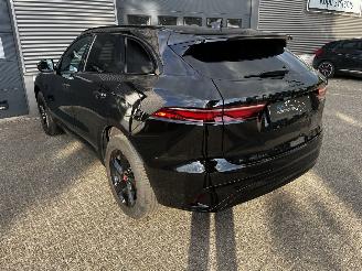 Jaguar F-Pace 2.0i P400E AWD R- DYNAMIC / BLACK STYL picture 31