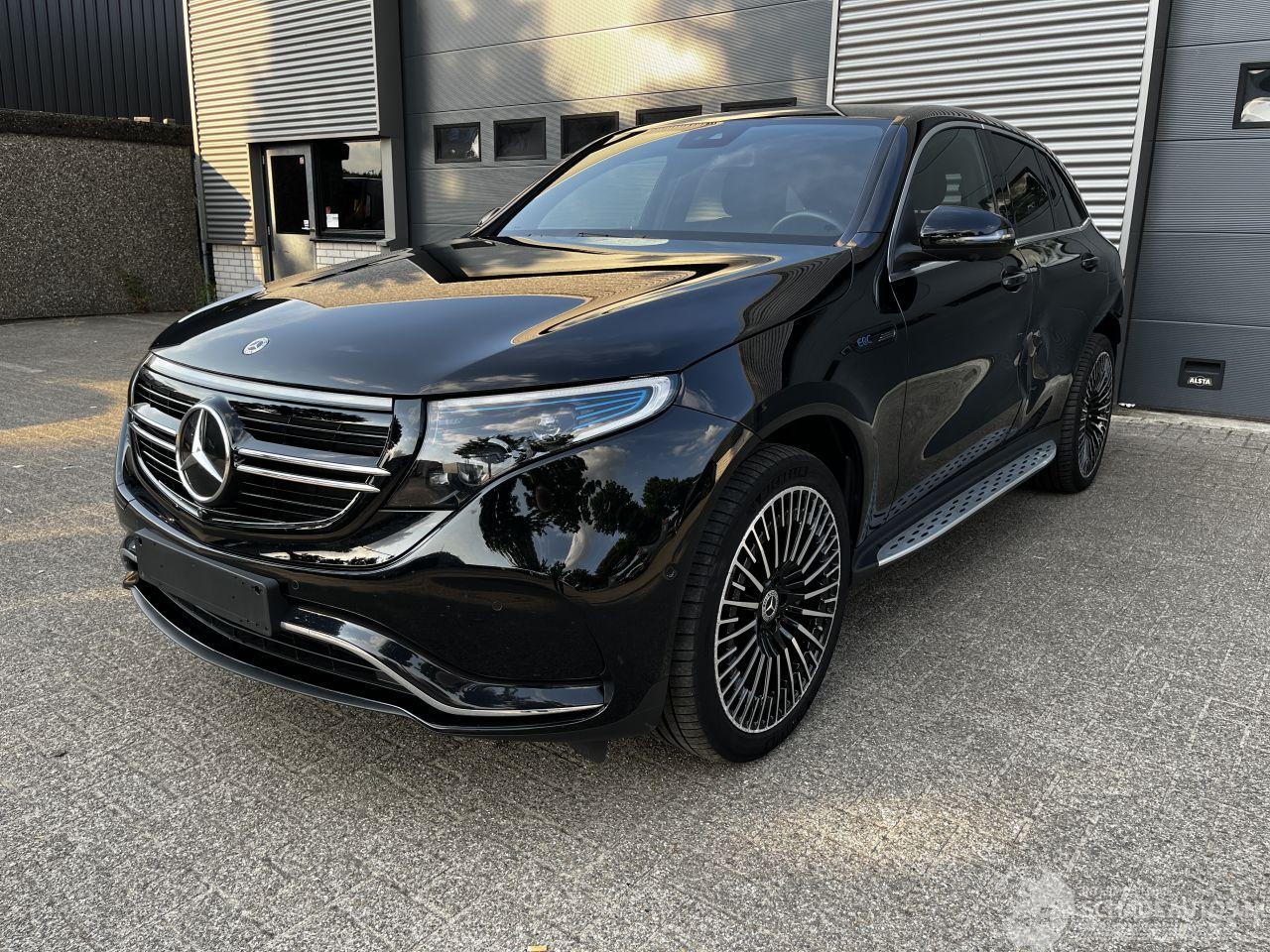 Mercedes EQC 400 4MATIC AMG-LINE / 80KWh /