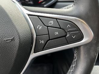 Renault Captur 1.0 Tce CLIMA / NAVI / CRUISE / PDC picture 17
