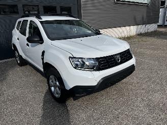 Dacia Duster 1.0 Tce BI-FEUL / CRUISE / AIRCO picture 3