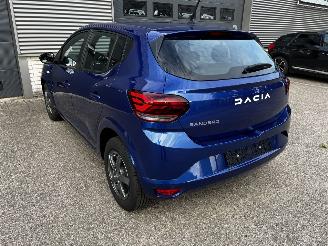 Dacia Sandero 1.0 TCE NAVI / CRUISE / CAMERA / BI-FEUL / PDC picture 19