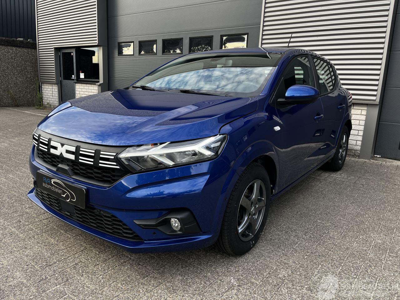 Dacia Sandero 1.0 TCE NAVI / CRUISE / CAMERA / BI-FEUL / PDC