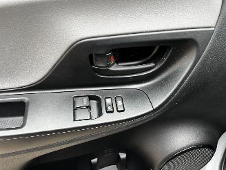 Toyota Yaris 1.0 VVT-i picture 8
