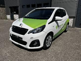 Vaurioauto  passenger cars Peugeot 108 1.0 e-VTI AIRCO / 5 DEURS 2018/5