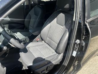 Kia Niro 1.6 GDI HYBRID / LEER / NAVI / CAMERA picture 10