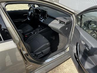 Toyota Corolla 1.8 Hybrid Executive PANODAK / LEER / AUTOMAAT picture 8