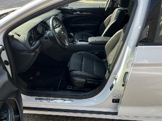 Opel Insignia Sports Tourer 1.5 TURBO PANODAK  / CLIMA / NAVI / CRUISE picture 8