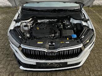 Skoda Karoq 1.5 TSI AUTOMAAT / NAVI / DIG COCKPIT / AFK TREKHAAK picture 7