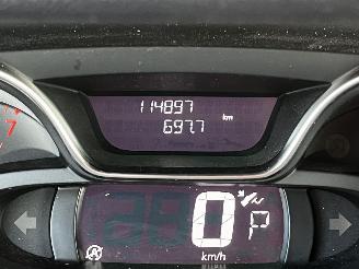 Renault Captur 1.3 Tce AUTOMAAT / NAVI / CRUISE / PDC / CAMERA picture 18