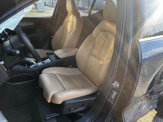 Volvo XC40 1.5 T2 AUTOMAAT / LEER / NAVI / CAMERA / CRUISE picture 8