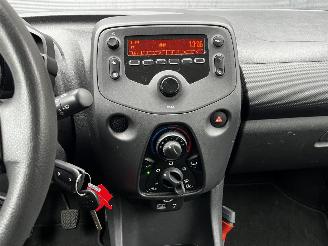 Toyota Aygo 1.0 VVT-i AIRCO / CRUISE picture 13