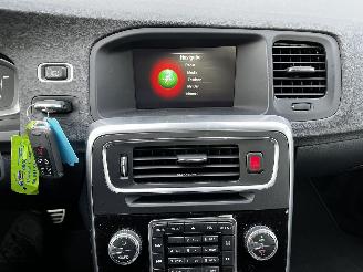 Volvo S-60 1.5 T3 AUTOMAAT / NAVI / CRUISE / LEER / PDC picture 17