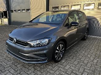 Schadeauto Volkswagen Golf Sportsvan 1.0 TSI AUTOMAAT / NAVI / CRUISE / CLIMA / CAMERA 2019/8
