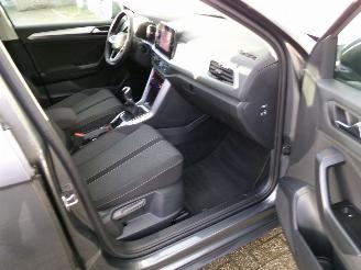 Volkswagen T-Roc 1.0 TSI CAMERA / NAVI / CRUISE / PDC / DIG COCKPIT picture 10