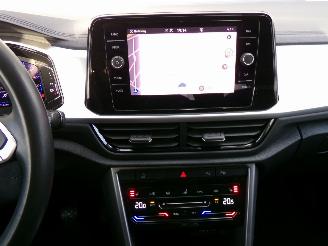 Volkswagen T-Roc 1.0 TSI CAMERA / NAVI / CRUISE / PDC / DIG COCKPIT picture 12
