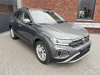 Volkswagen T-Roc 1.0 TSI CAMERA / NAVI / CRUISE / PDC / DIG COCKPIT picture 3