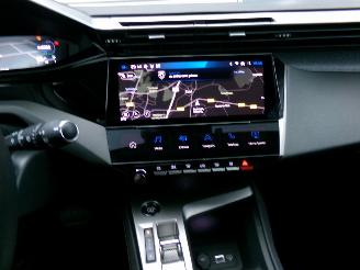 Peugeot 308 SW 1.6 PLUG-IN HYBRID / NAVI / CAMERA / CRUISE picture 16