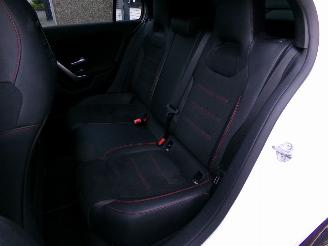 Mercedes A-klasse 200D AMG-PAKKET / PANODAK / CAMERA / NAVI / AUTOMAAT picture 12