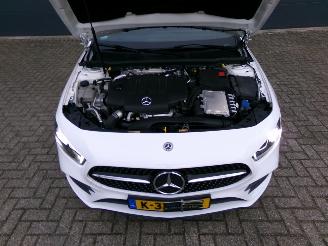 Mercedes A-klasse 200D AMG-PAKKET / PANODAK / CAMERA / NAVI / AUTOMAAT picture 21