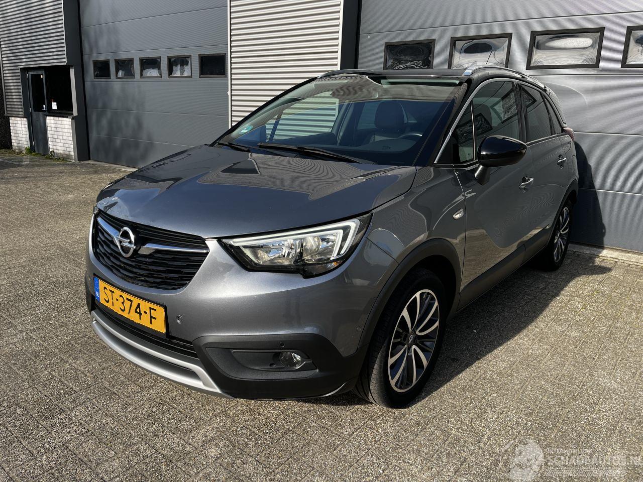 Opel Crossland X 1.2 Turbo  PANO / NAVI / CRUISE / PDC  / CAMERA