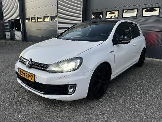 Unfallwagen Volkswagen Golf 1.4i GTI LOOK  VERSNELLINGSBAK DEFECT 2009/6