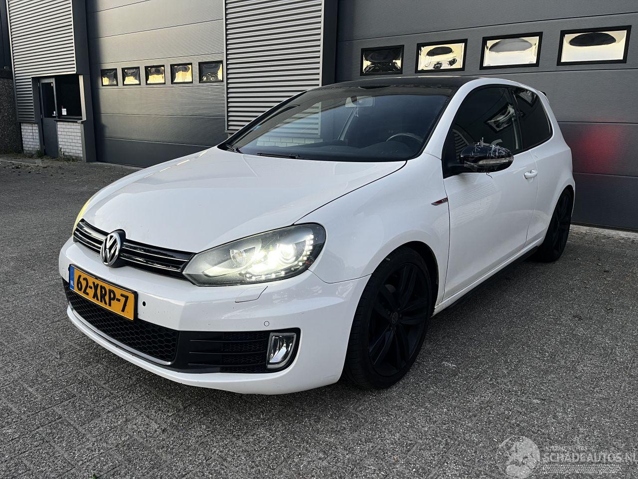 Volkswagen Golf 1.4i GTI LOOK  VERSNELLINGSBAK DEFECT