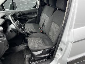 Ford Transit Connect 1.0 Ecoboost AIRCO / NAVI / CRUISE / TREKHAAK picture 4