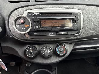 Toyota Yaris 1.3 VVT-i AIRCO picture 14