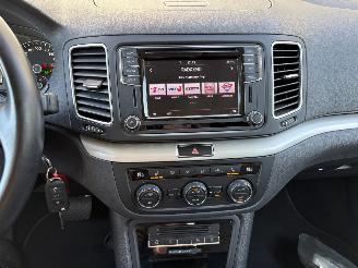 Volkswagen Sharan 1.4 TSI AUTOMAAT / CLIMA / CRUISE / NAVI / 7 PERS picture 14