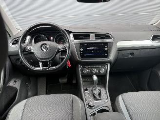 Volkswagen Tiguan 2.0 TSI 4X4 AUTOMAAT / NAVI / CRUISE / CAMERA picture 8