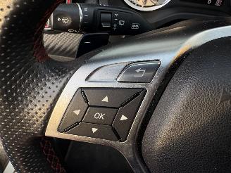 Mercedes A-klasse 250 AMG PAKKET / PANODAK / AUTOMAAT picture 17