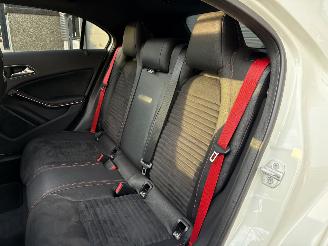 Mercedes A-klasse 250 AMG PAKKET / PANODAK / AUTOMAAT picture 8