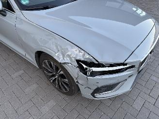Volvo V-60 2.0 T6 Plug-in Hybrid AWD Plus Bright picture 6