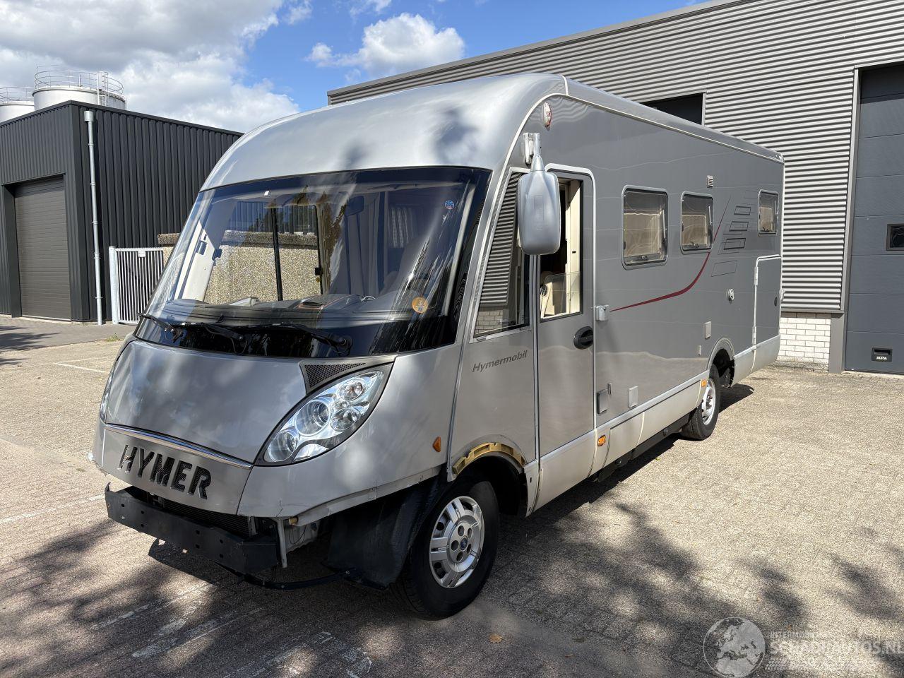 Hymer  B 694 SL 3.0D /160pk / 2x AIRCO / 4 PERS