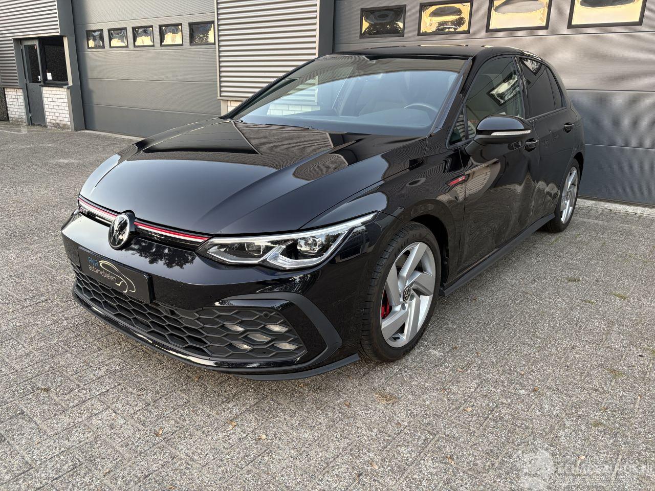 Volkswagen Golf GTI 2.0 TSI