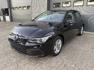 krockskadad bil auto Volkswagen Golf 1.5 TSI 130PK 2023/2