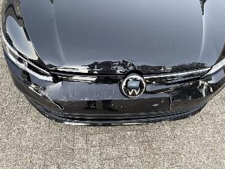 Volkswagen Golf 1.5 TSI 130PK picture 4