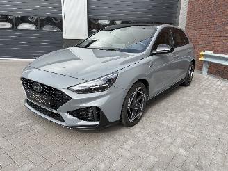 krockskadad bil auto Hyundai I-30 1.5 T-GDI N-LINE PANODAK / CAMERA / NAVI / CRUISE 2024/12
