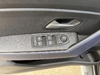 Dacia Duster 1.8 Hybrid AUTOMAAT / NAVI / CRUISE picture 12