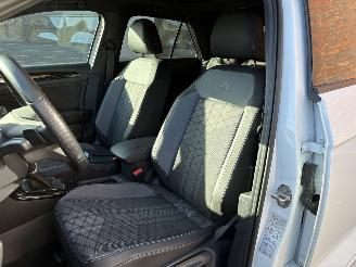 Volkswagen T-Roc 1.5 TSI R-line / PANODAK / AUTOMAAT / CAMERA / CRUISE / NAVI picture 7
