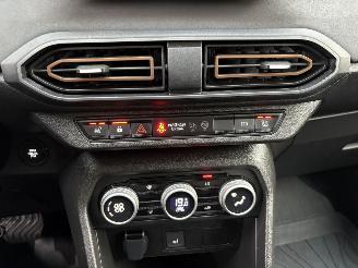 Dacia Jogger 1.6 Hybrid 7PERS / CLIMA / CRUISE / CAMERA picture 12