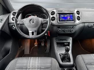 Volkswagen Tiguan 1.4 TSI Sport&Style NAVI / CRUISE / CAMERA picture 8