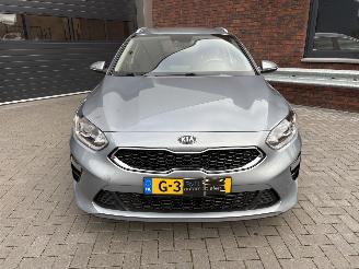 Kia Ceed 1.0 T-GDI Sportswagon NAVI / CAMRA / CLIMA / STOELVERW picture 2