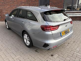 Kia Ceed 1.0 T-GDI Sportswagon NAVI / CAMRA / CLIMA / STOELVERW picture 24