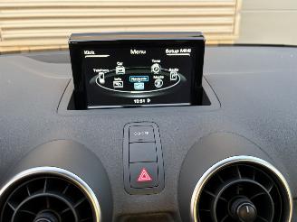 Audi A1 1.0 TFSI S-LINE / NAVI / CRUISE / 5 DEURS picture 13