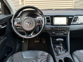 Kia Niro 1.6 GDI HYBRID / NAVI / CRUISE / CAMERA / LEER picture 11