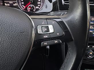 Volkswagen Golf 1.6 TDI NAVI / CRUISE / PDC / CLIMA picture 14