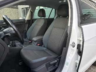 Volkswagen Golf 1.6 TDI NAVI / CRUISE / PDC / CLIMA picture 4