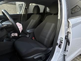 Hyundai I-20 1.0T-GDI CAMERA / NAVI / CRUISE / 120PK picture 6